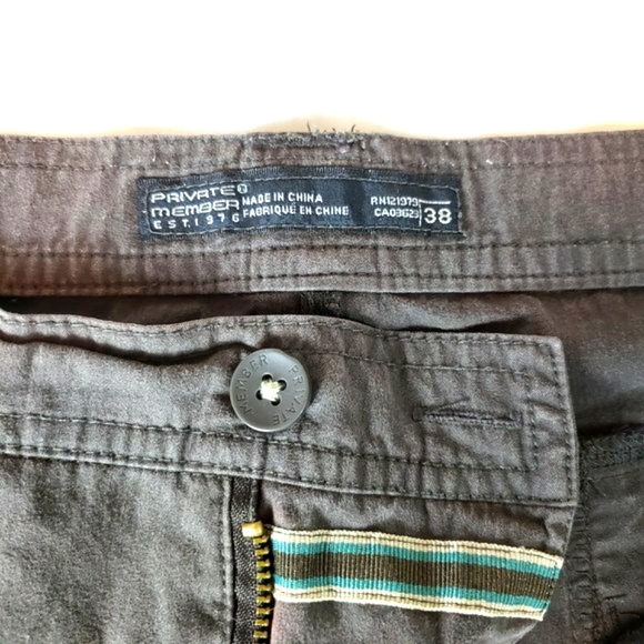 Private Member Shorts with Cargo pockets - Picture 1 of 6